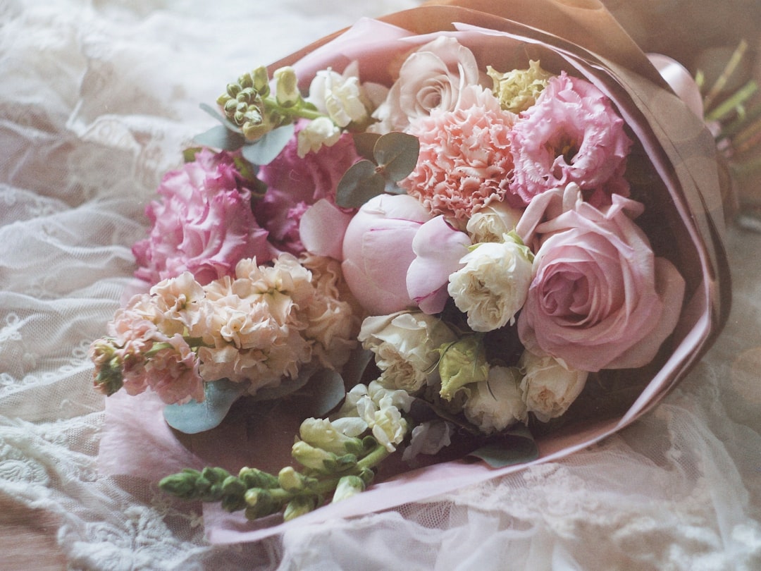 British Blooms: April's Top Floral Fragrances Inspired by Homegrown Flowers