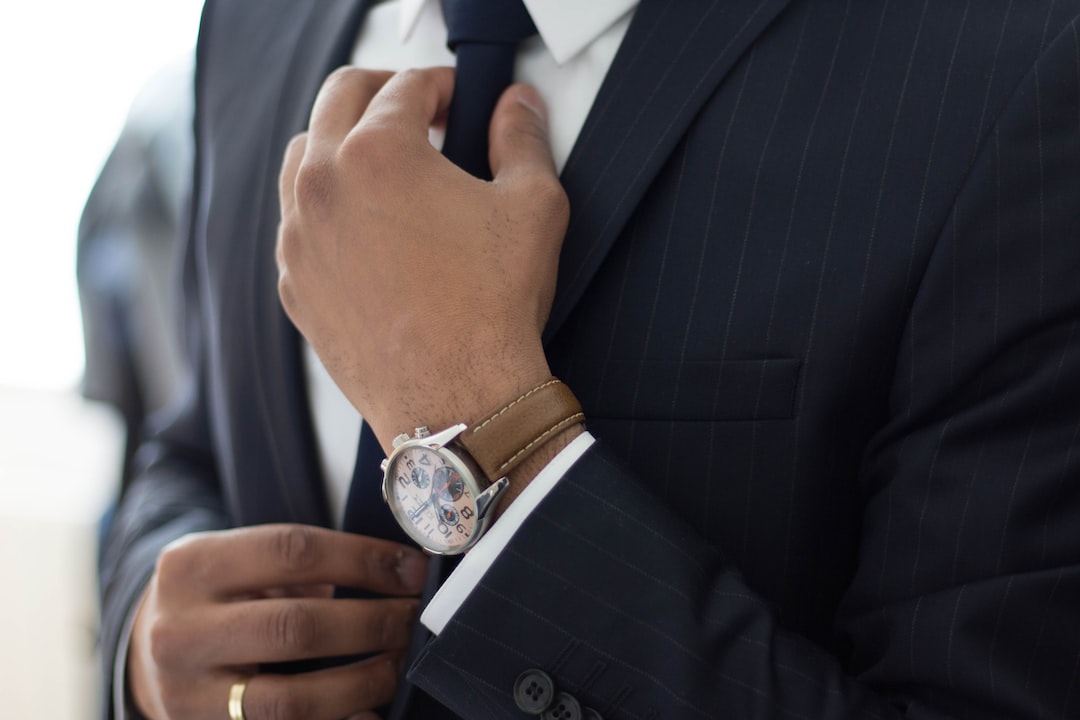 Mastering Fragrance: A Guide to Savvy Scent Choices for the Modern British Professional