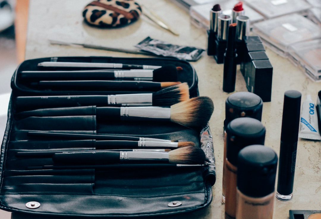 Finding Fragrant Harmony: Navigating the Intersection of Budget and Beauty with Perfume Selections in 2024